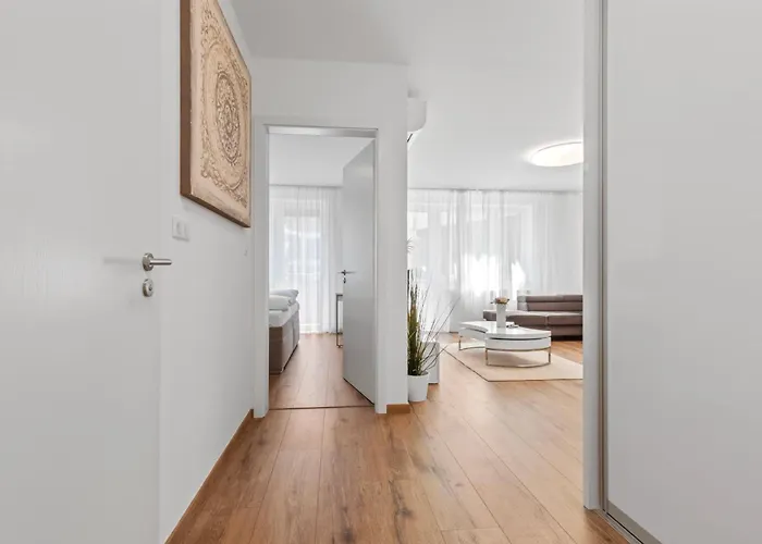 Lam White - Free Parking - Ac Apartment